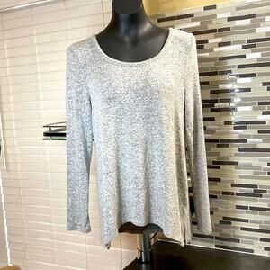 Olive + Oak soft & stylish sweater. Light and dark gray marl. Long sleeve size L